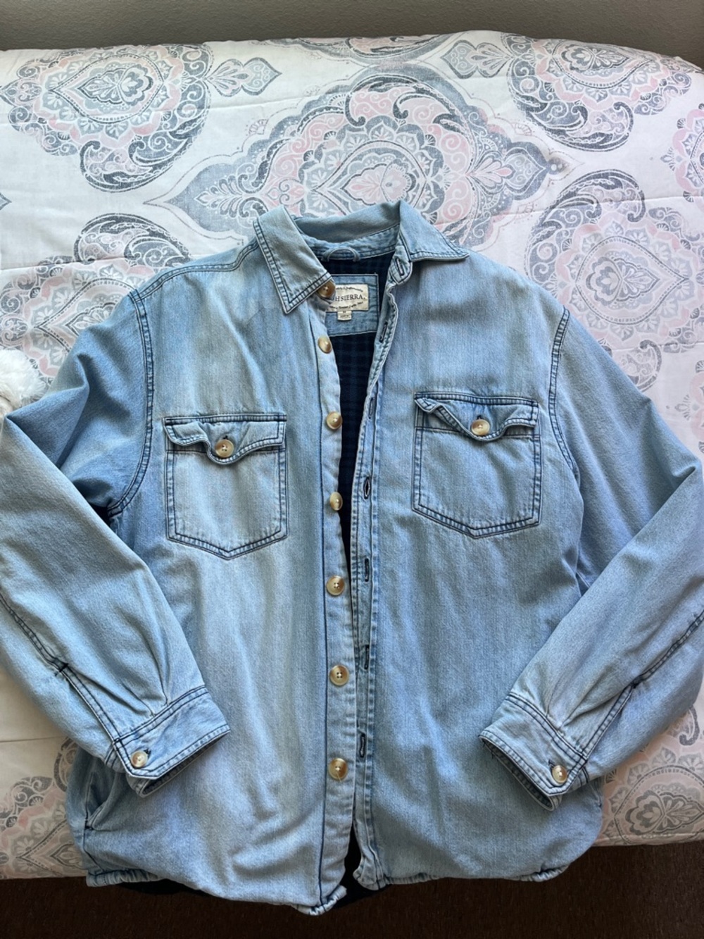Vintage High Sierra Light Wash Oversized Denim Button-Up Jacket